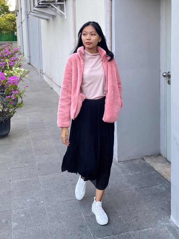 Pink Fleece Jacket with Pleated Skirt and White Sneakers — Fleece Outfits