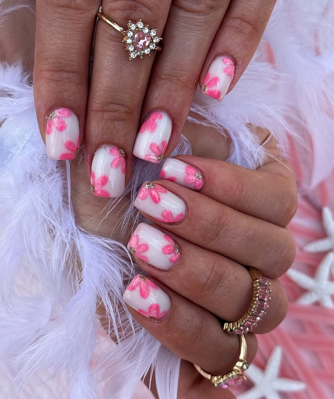 Pink Flowers Gold Glitter Short Square Nails Pink Flowers Gold Glitter Short Square Nails — Floral Nails