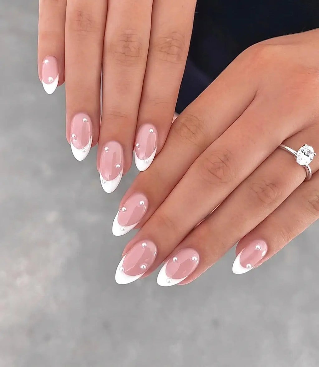 Classic White French Oval Nails Classic White French Oval Nails — French Nails