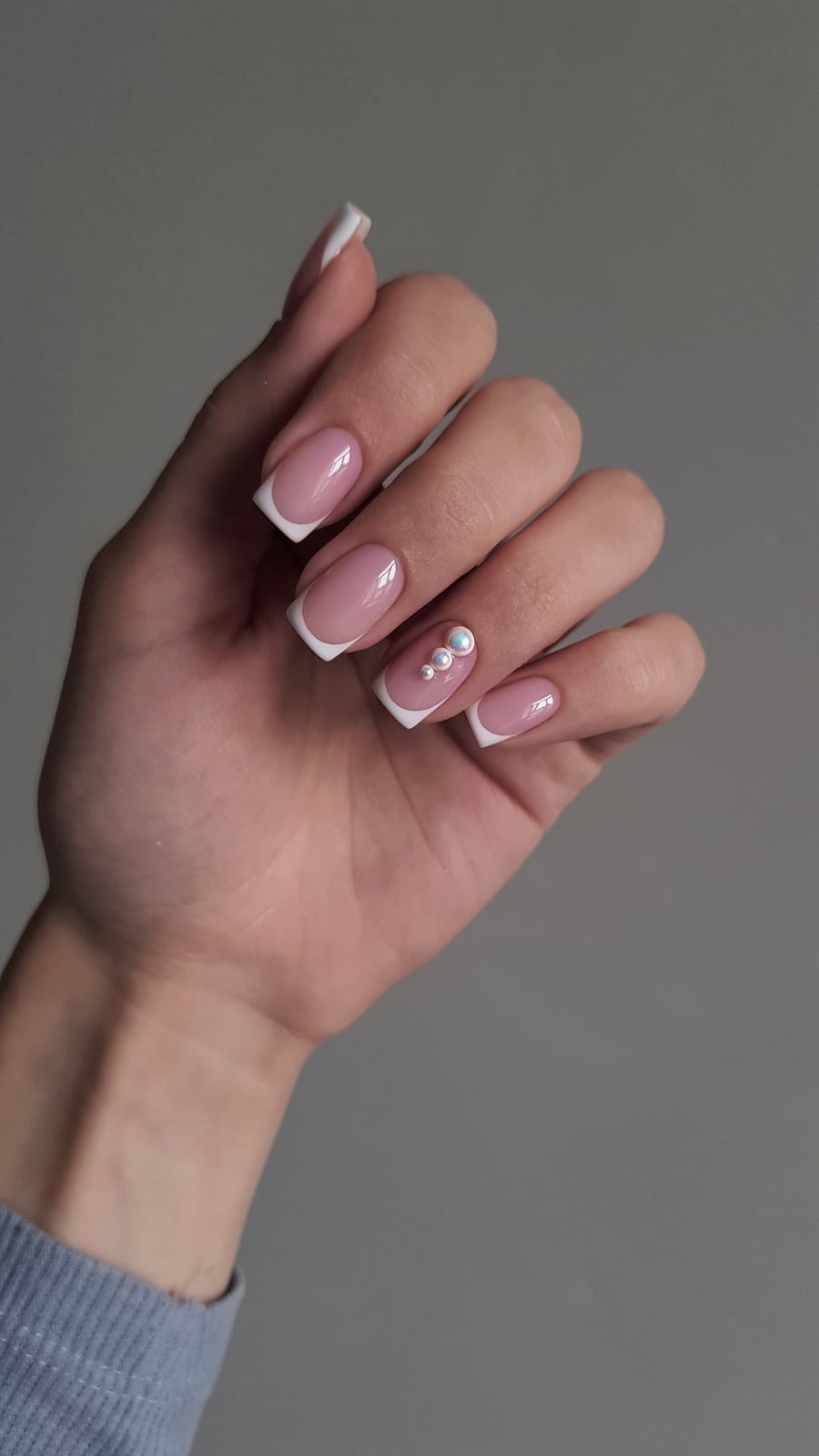 Pearls Classic French Medium Square Nails — Gel Nails