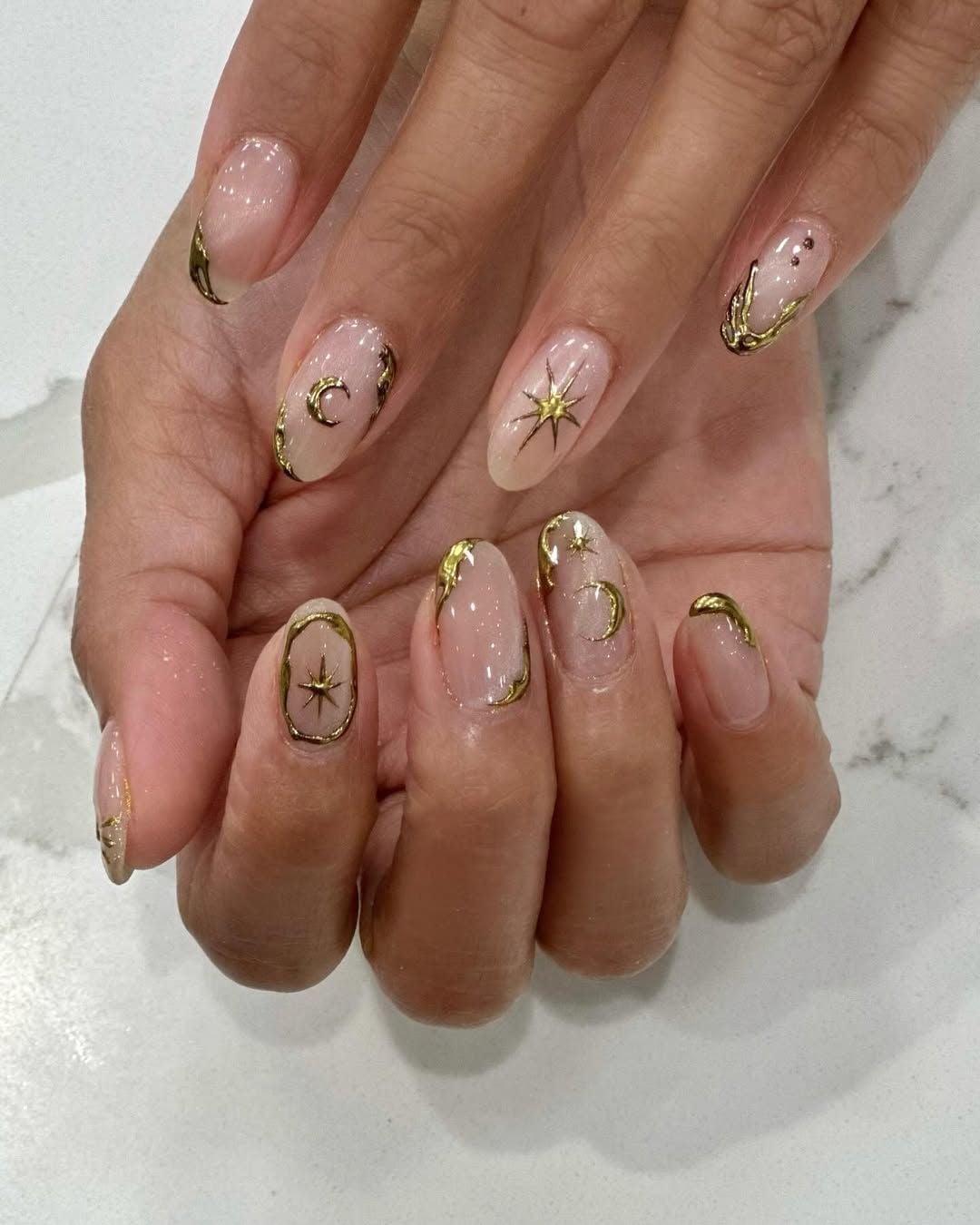 Sheer Nude Gold Celestial Medium Oval Nails — Gel Nails