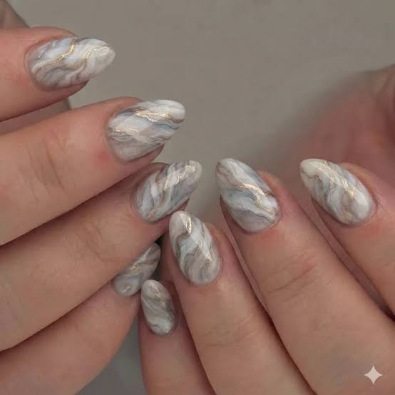 Short Almond Marble Gold Foil Nails — Gel Nails Polish