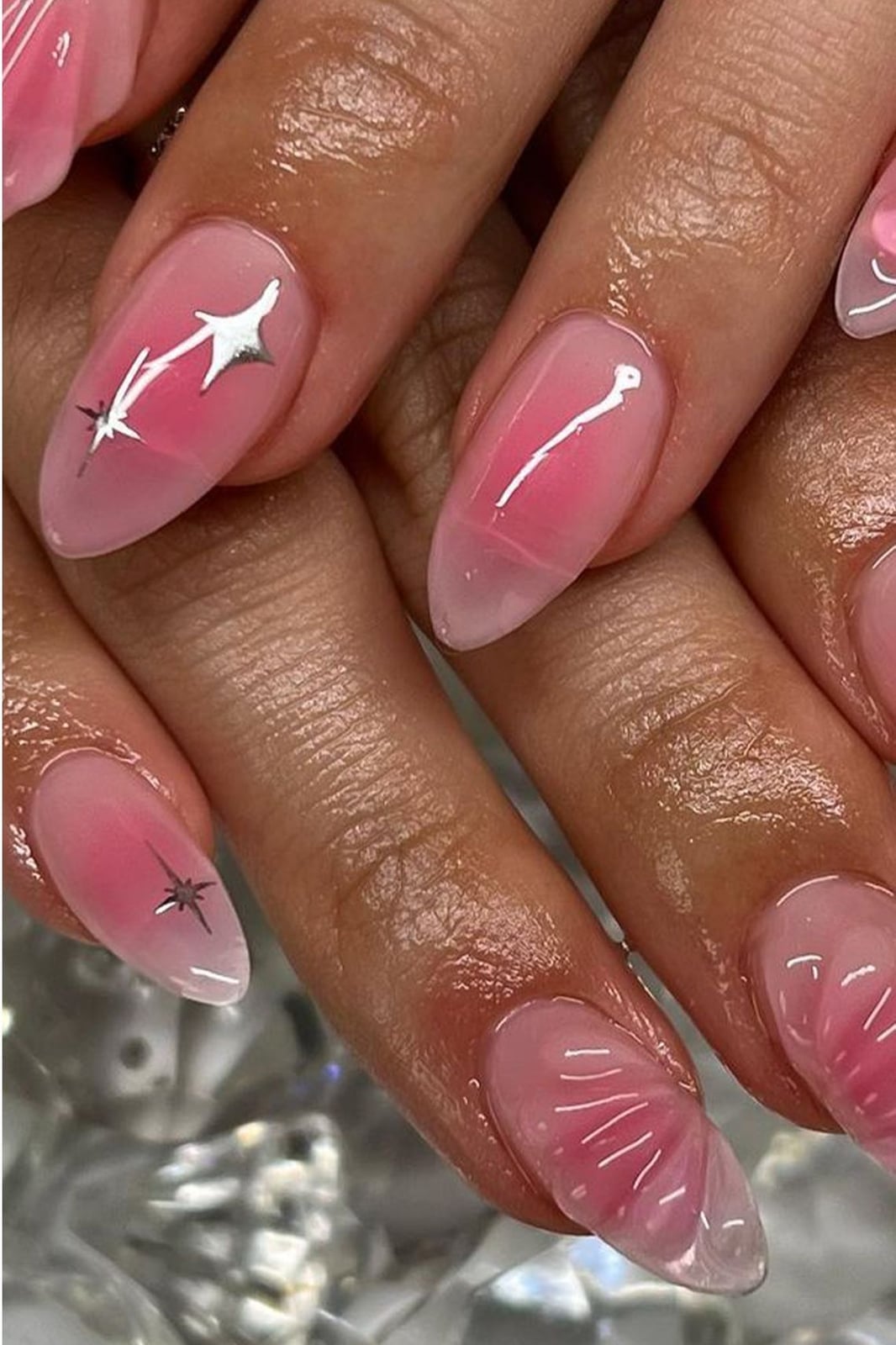 Medium Almond Sheer Pink Silver Line Art Nails — Gel Nails Polish