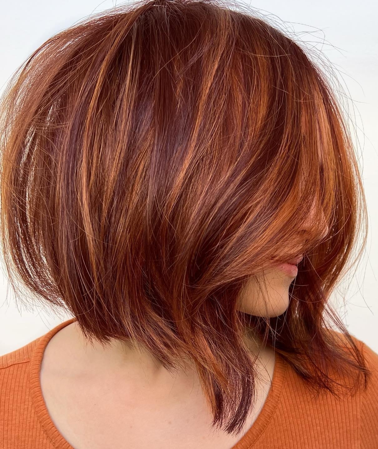 Shoulder Length Ginger Base With Subtle Lighter Ginger Highlights Shoulder Length Ginger Base With Subtle Lighter Ginger Highlights
