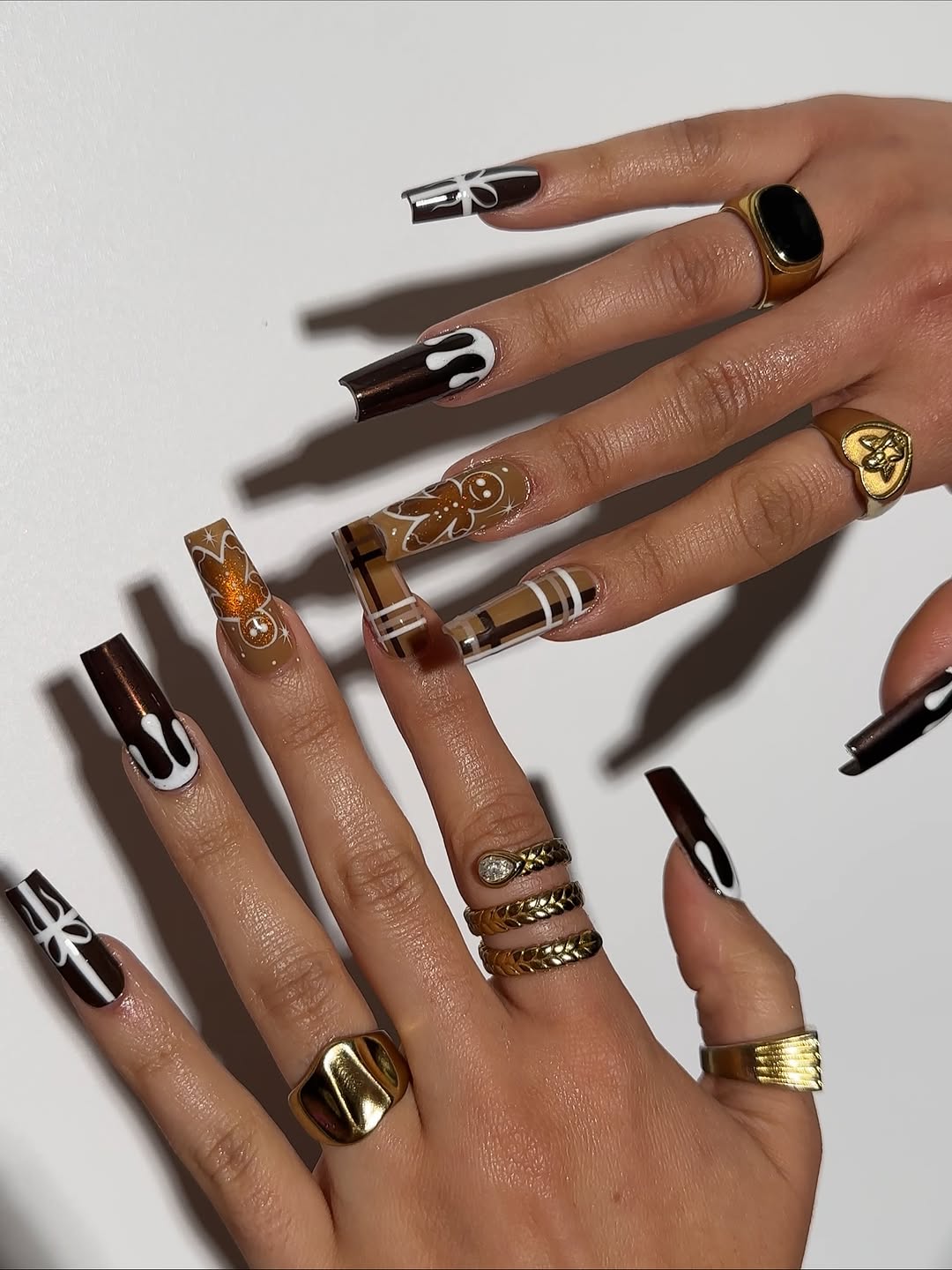 Gingerbread Cookie Plaid Drip Coffin Nails