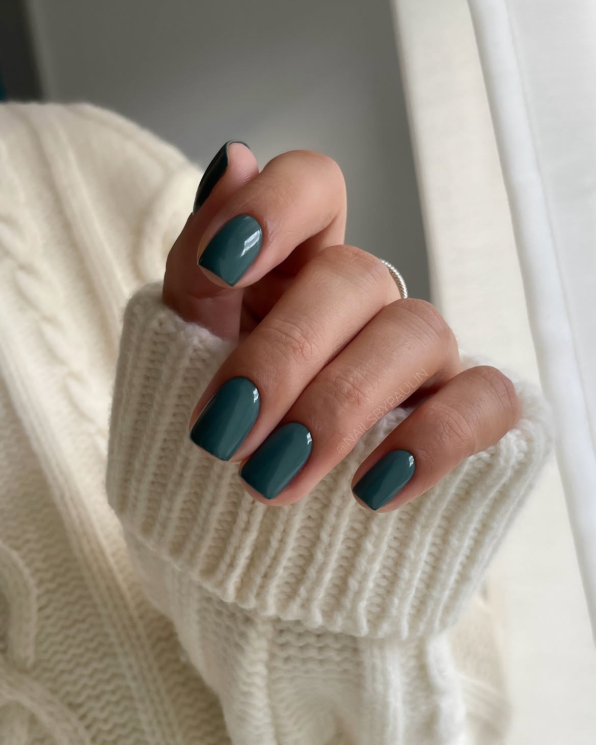 Glossy Dark Green Squoval Winter Nails