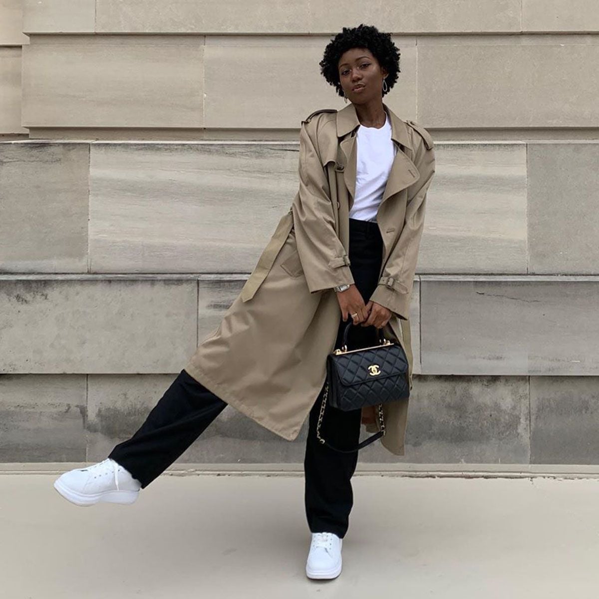 Beige Trench Coat Over White Tee and Black Wide-Leg Trousers Beige Trench Coat Over White Tee and Black Wide-Leg Trousers — Going Out Outfits Black Women