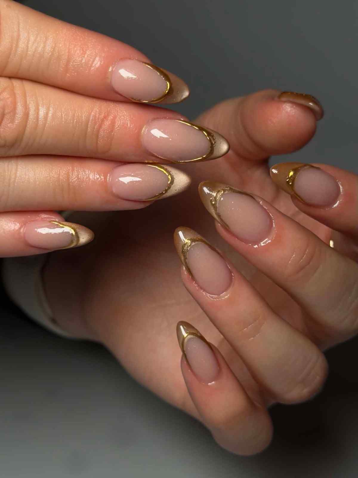 Shiny Gold Outline French Almond Nails Shiny Gold Outline French Almond Nails — Gold French Tip Nails