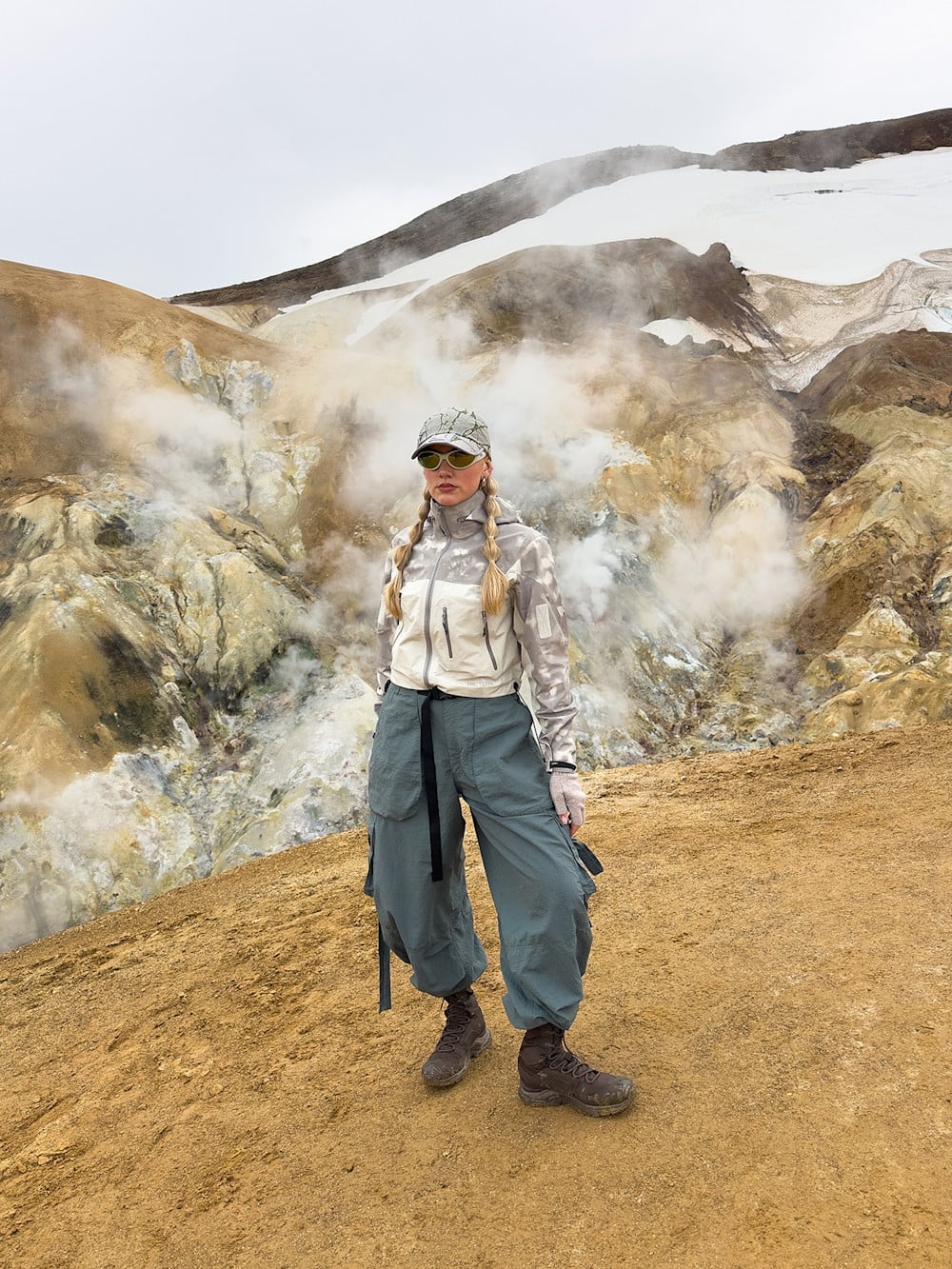 Technical Jacket and Cargo Pants for Outdoor Adventures — Gorpcore Outfits