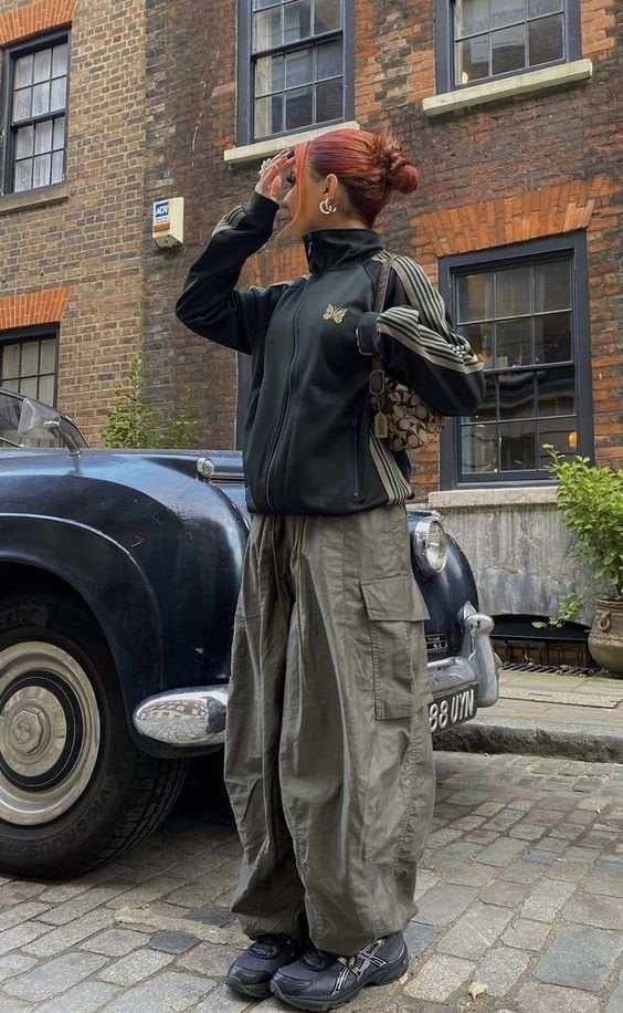 Oversized Track Jacket with Wide-Leg Cargo Pants — Gorpcore Outfits