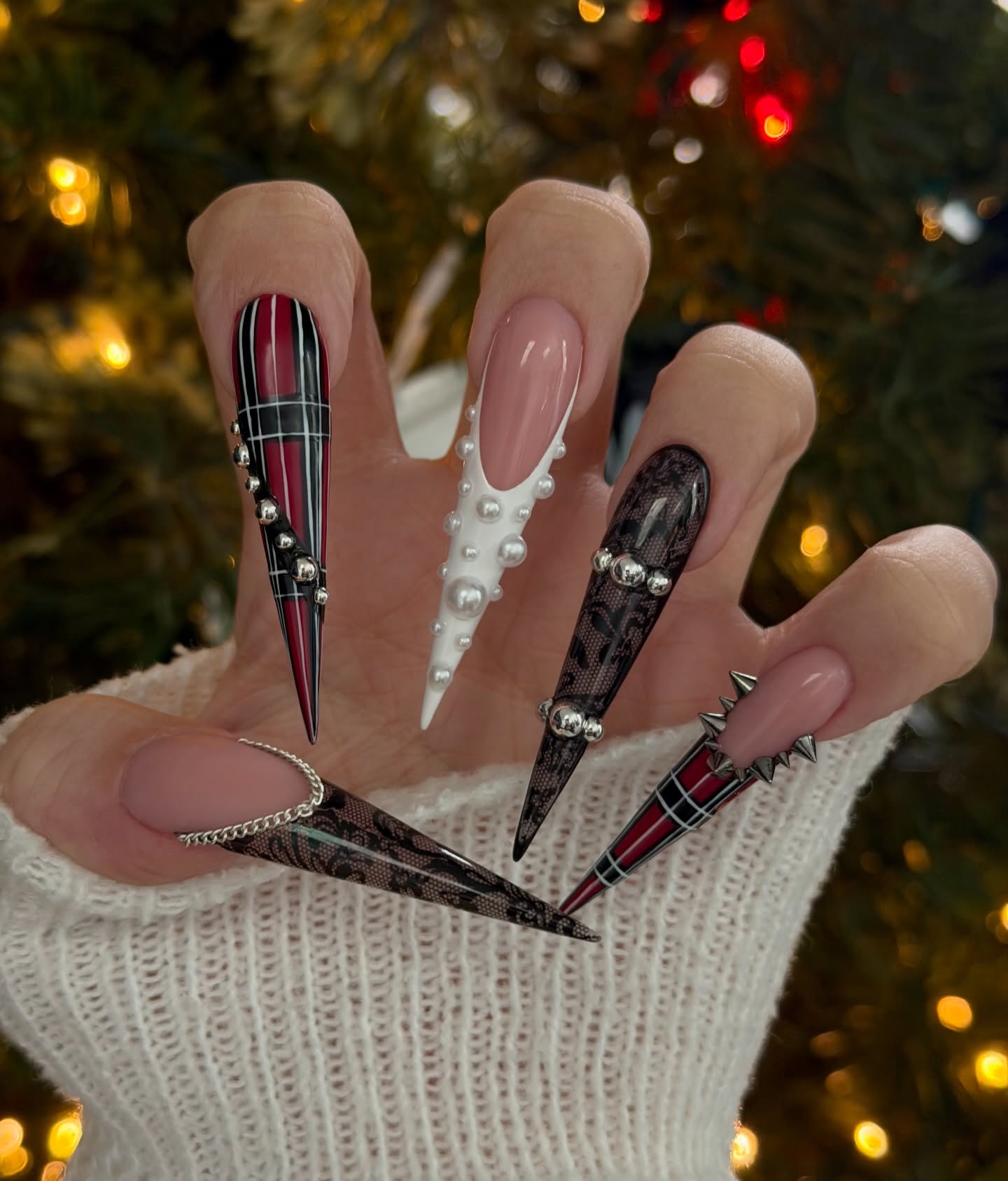 Gothic Plaid & Lace Stiletto Nails