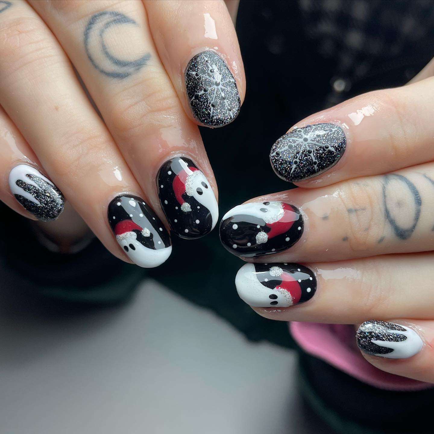 Gothic Snowman Black & White Oval Nails