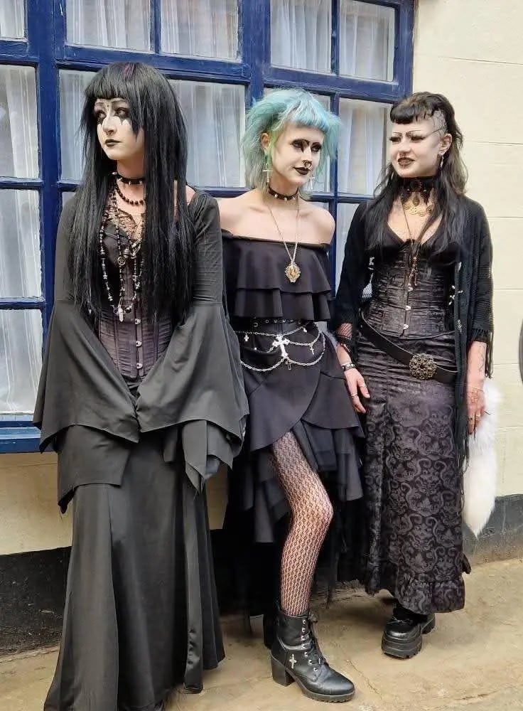 Corset and Tiered Skirt Gothic Combination — Gothic Style