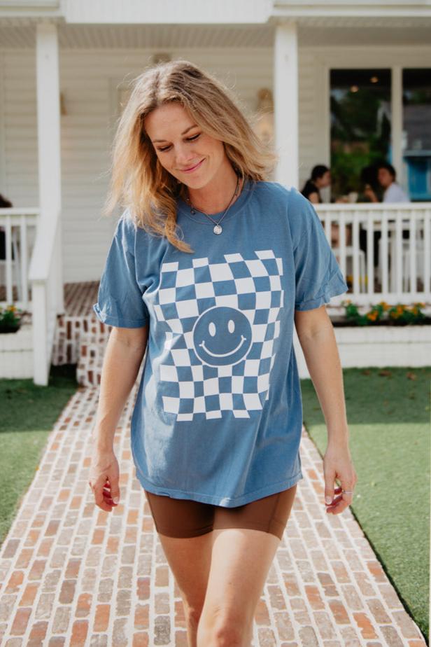 Oversized Graphic Tee with Fitted Shorts — Graphic Tee Outfits