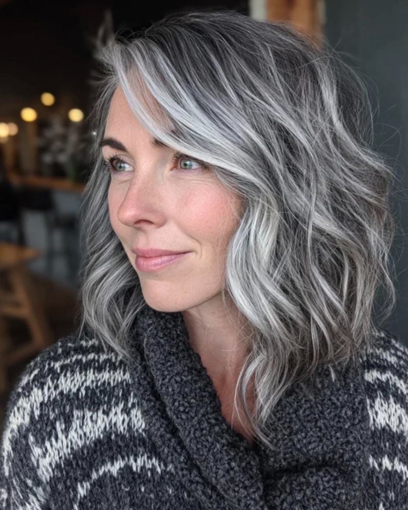 Collarbone Lob With Soft Waves and Gray Blend — Gray Blending Hair