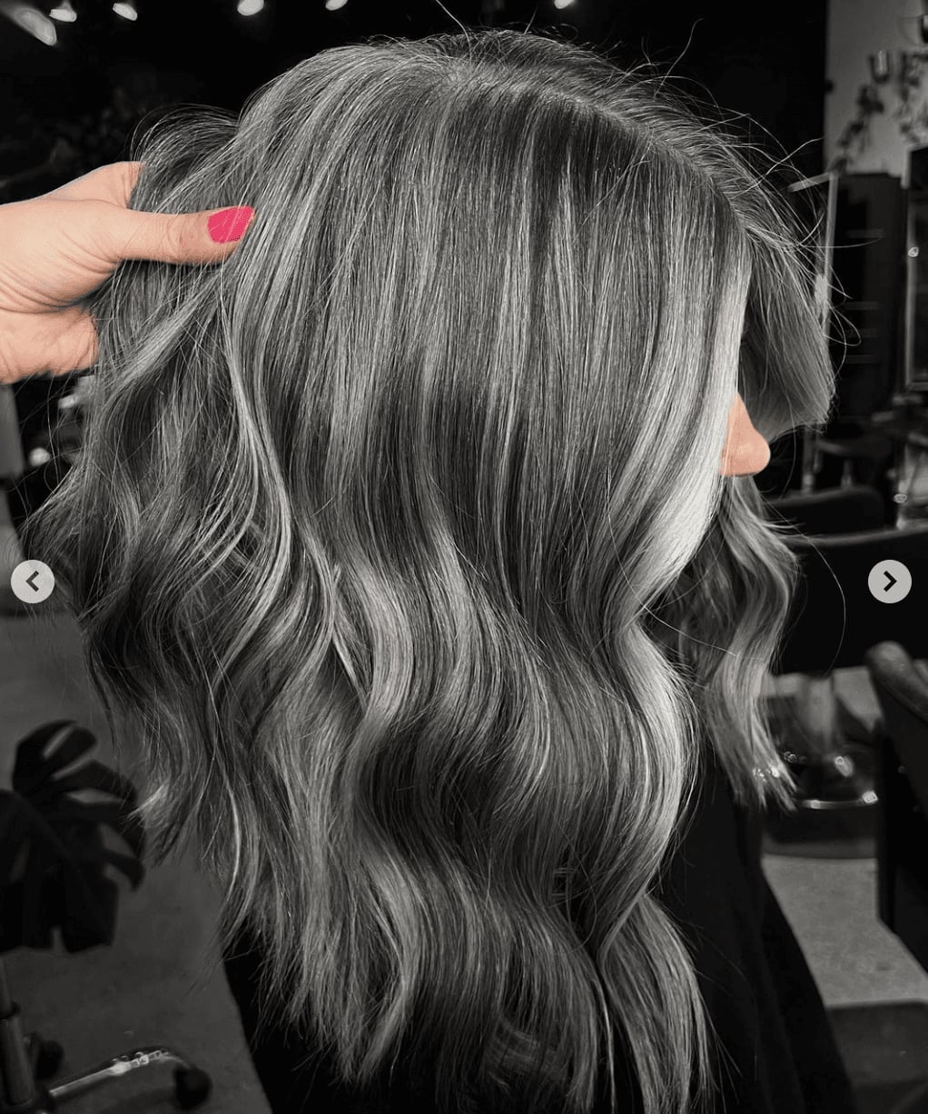 Collarbone Layers With Natural Gray Blend — Gray Blending Hair