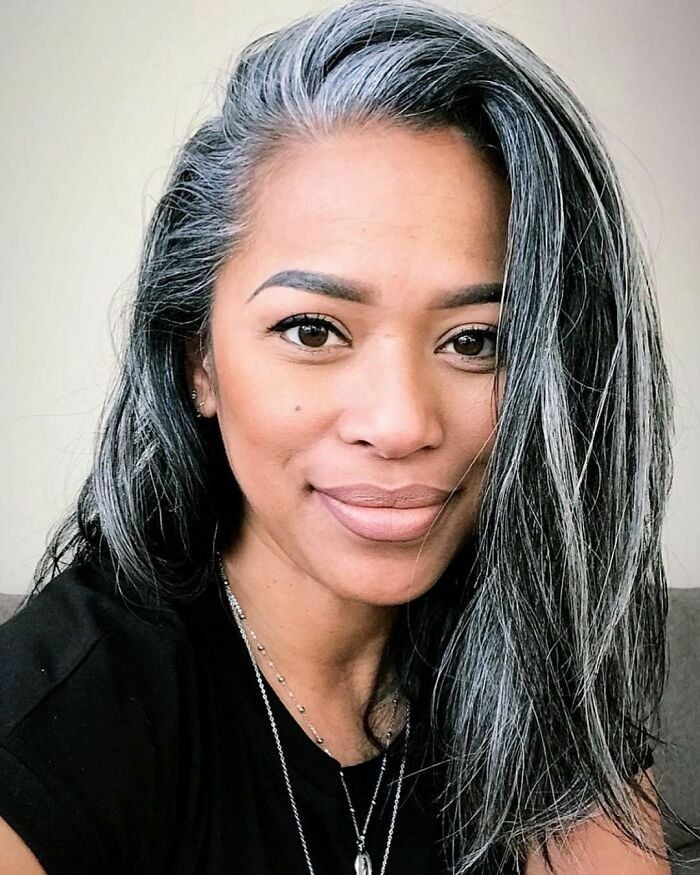 Wavy Shoulder Length With Natural Gray Blend Wavy Shoulder Length With Natural Gray Blend — Gray Hair