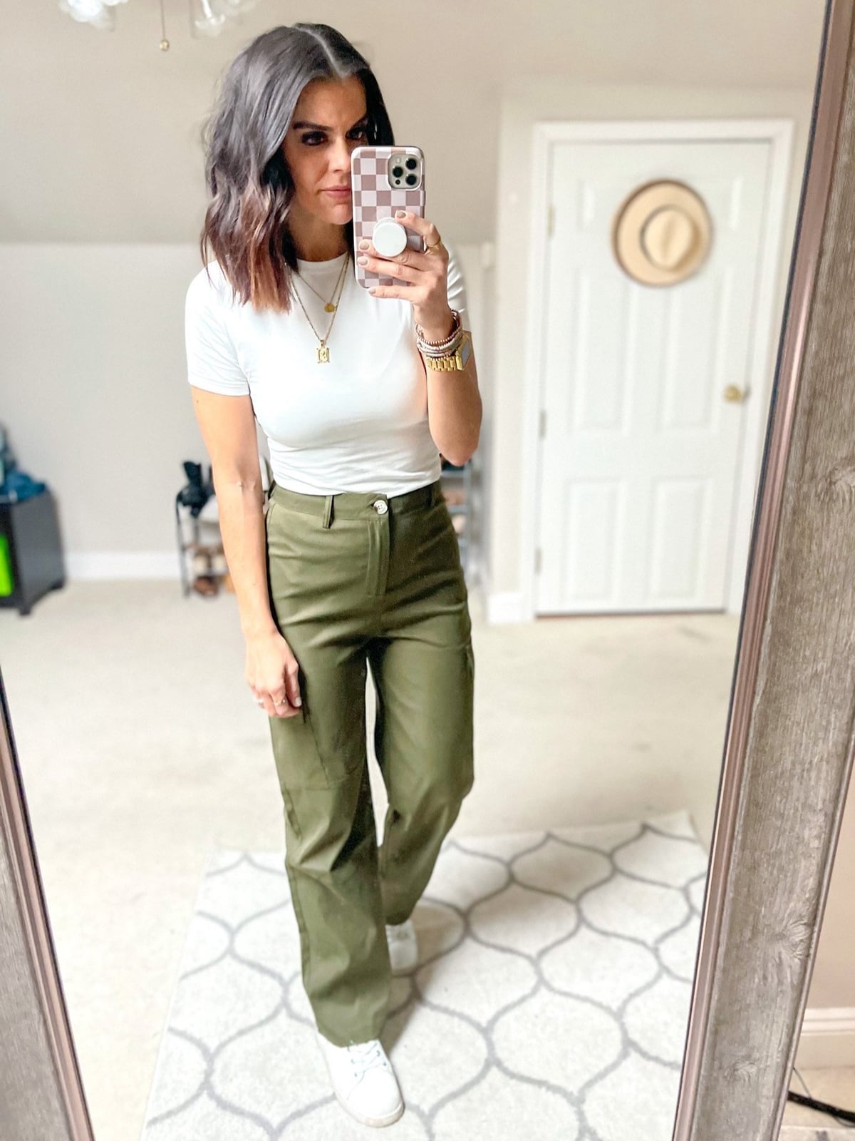 Olive Green Wide Leg Cargo Pants with Fitted T-Shirt — Green Cargo Pants Outfit