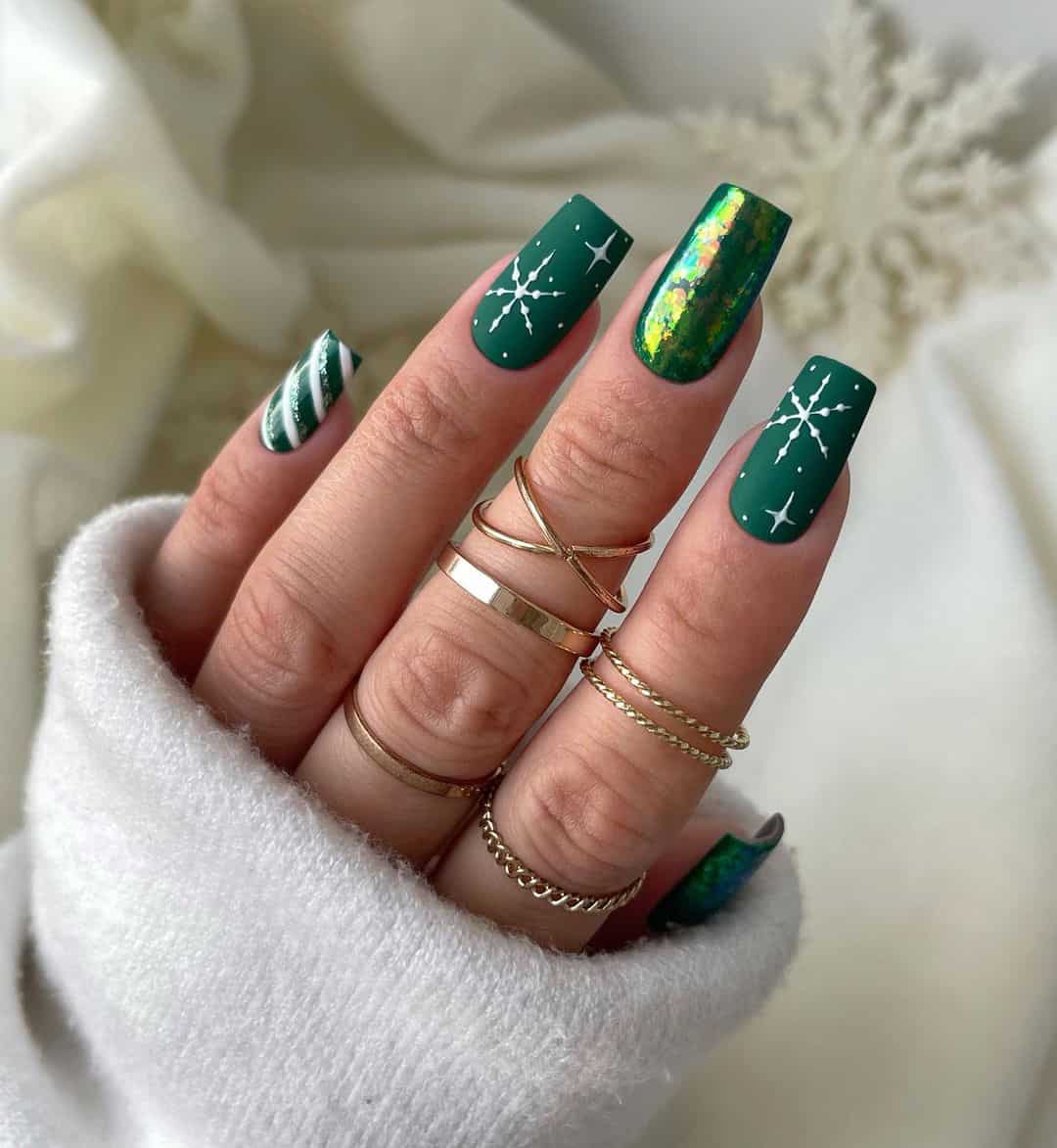 Matte Deep Green Snowflake and Foil Long Square Nails — Green Christmas Nails