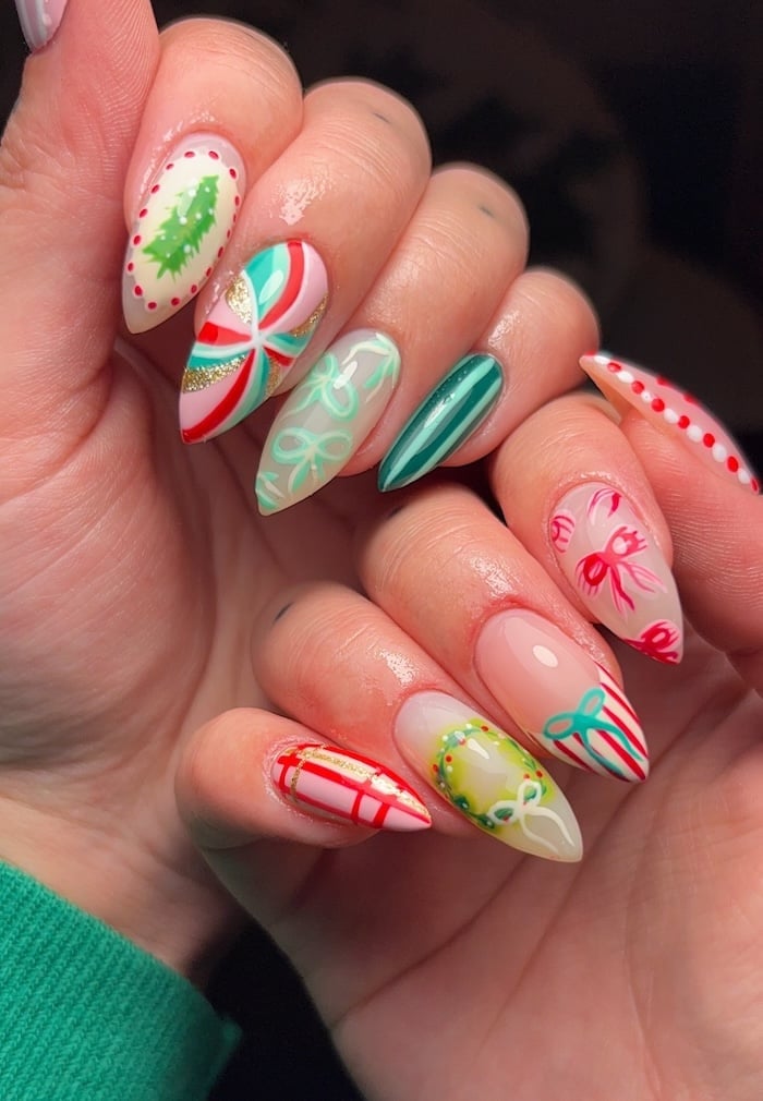 Mixed Christmas Motif Sharp Almond Medium Nails — Green Christmas Nails