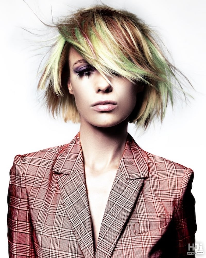 Chin Bob With Green Highlights