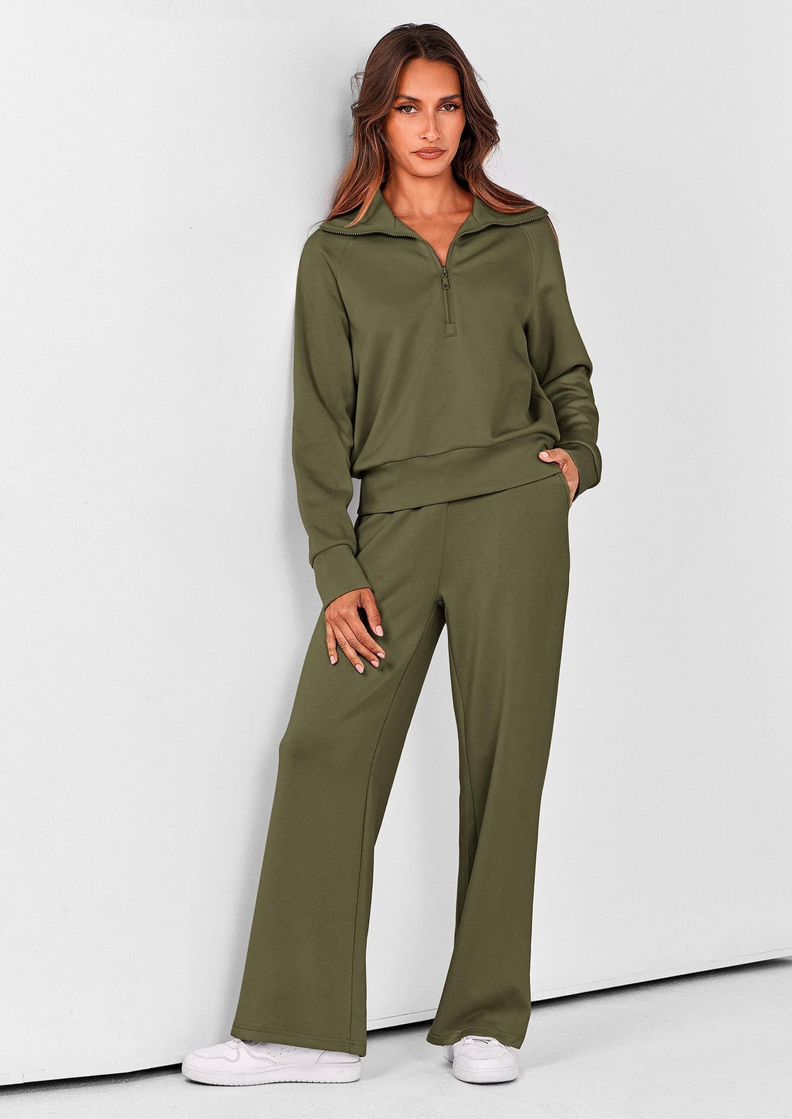 Olive Green Wide-Leg Sweatpants with a Half-Zip Sweatshirt Olive Green Wide-Leg Sweatpants with a Half-Zip Sweatshirt — Green Sweatpants Outfit