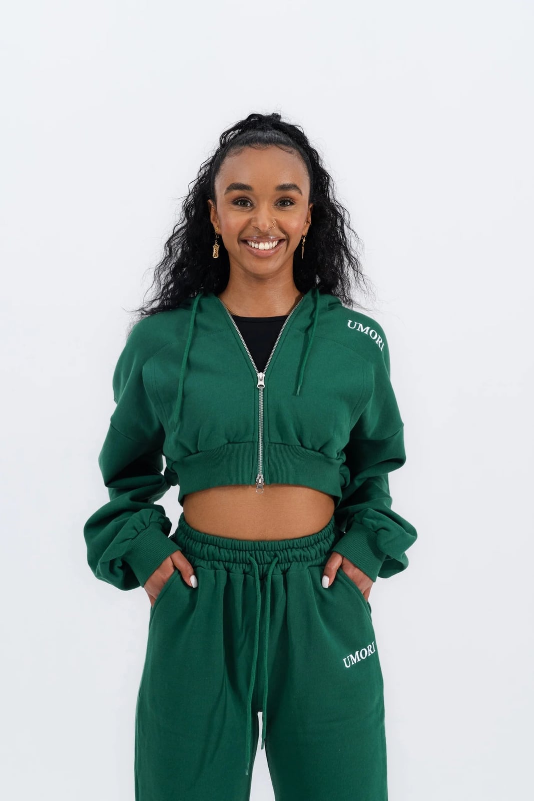 Bright Green High-Waisted Sweatpants with a Cropped Zip-Up Hoodie Bright Green High-Waisted Sweatpants with a Cropped Zip-Up Hoodie — Green Sweatpants Outfit