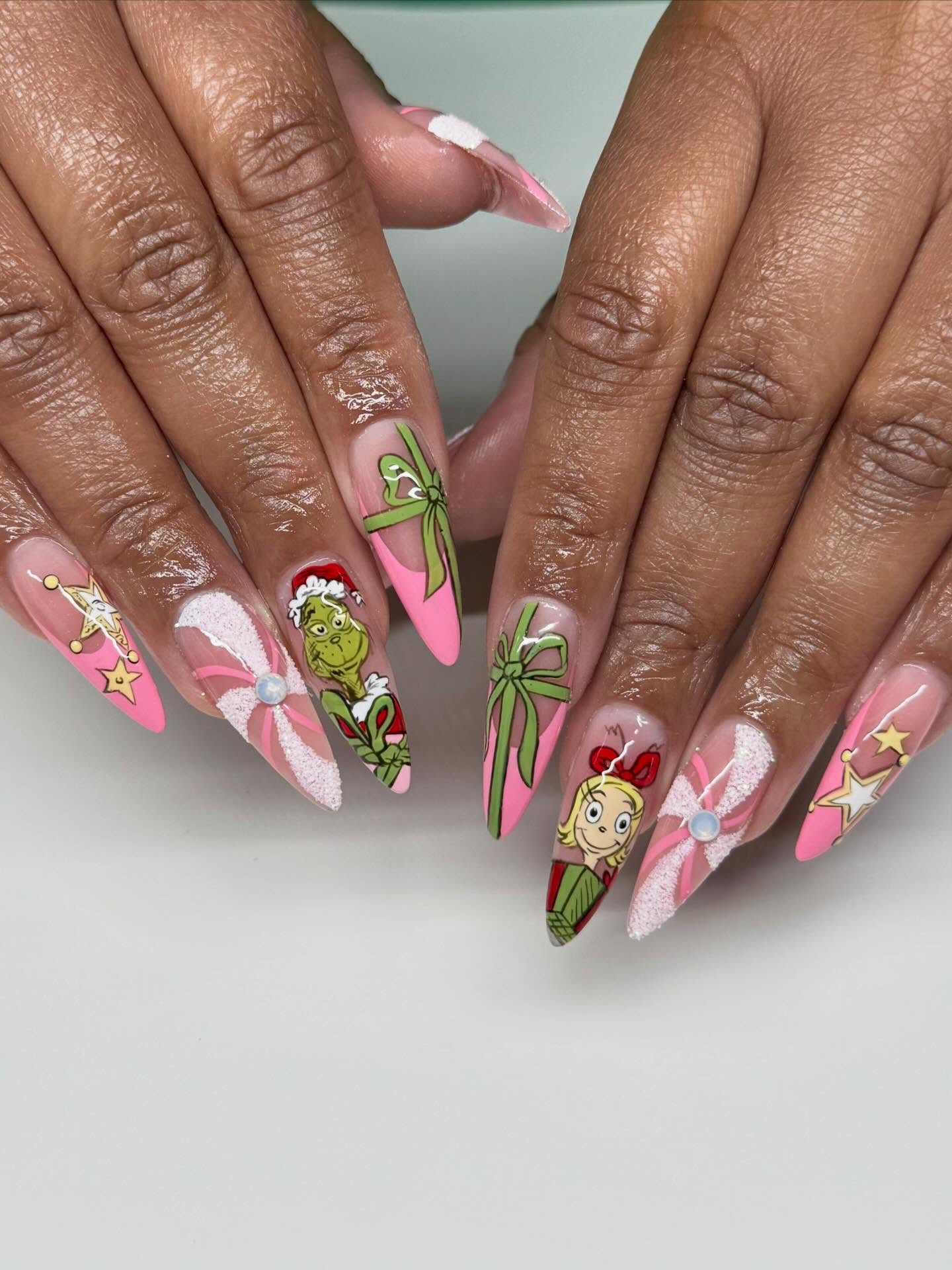 Grinch Character & Gift Bow Stiletto Nails