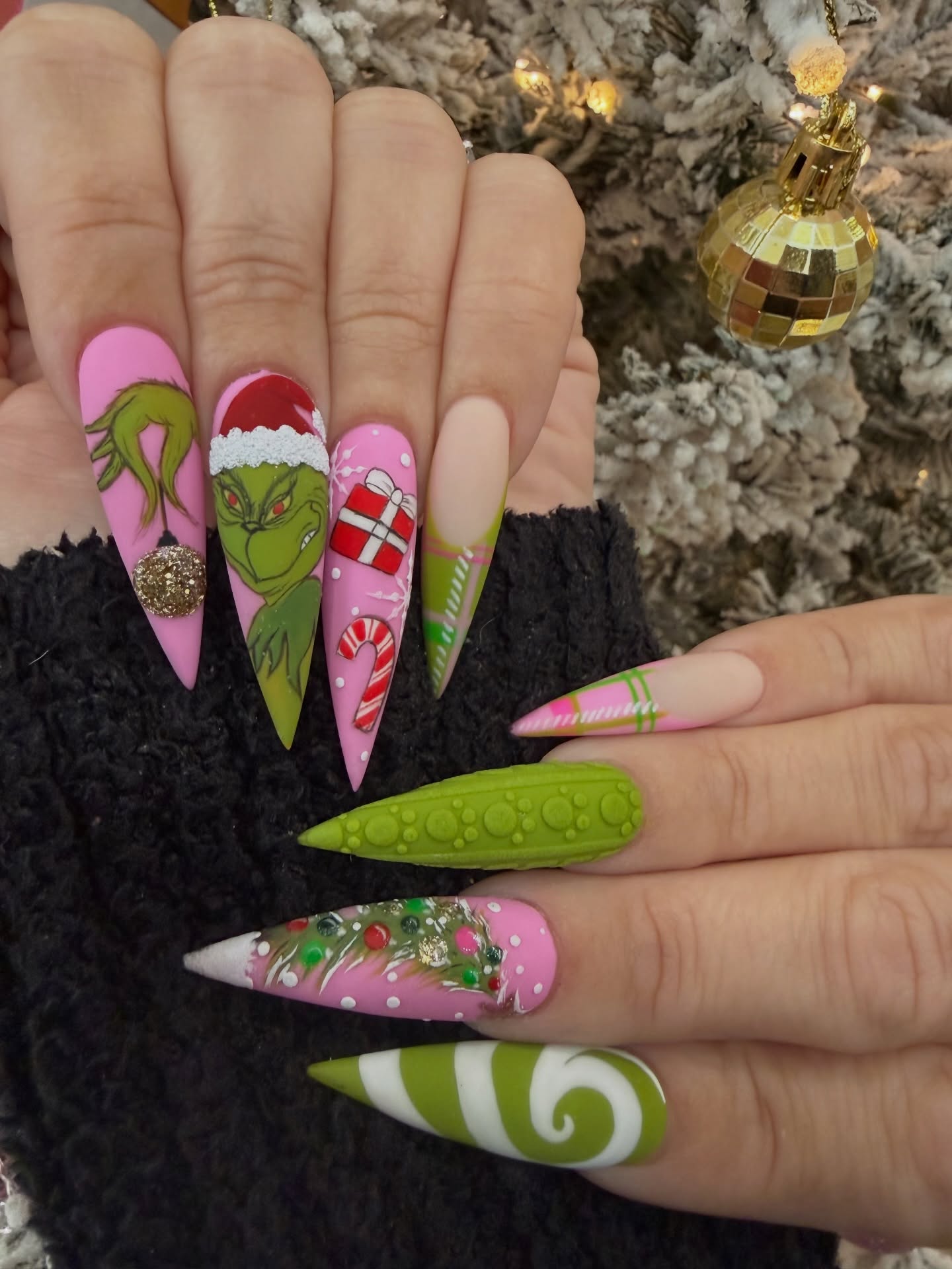 Grinch Christmas Character Stiletto Nails