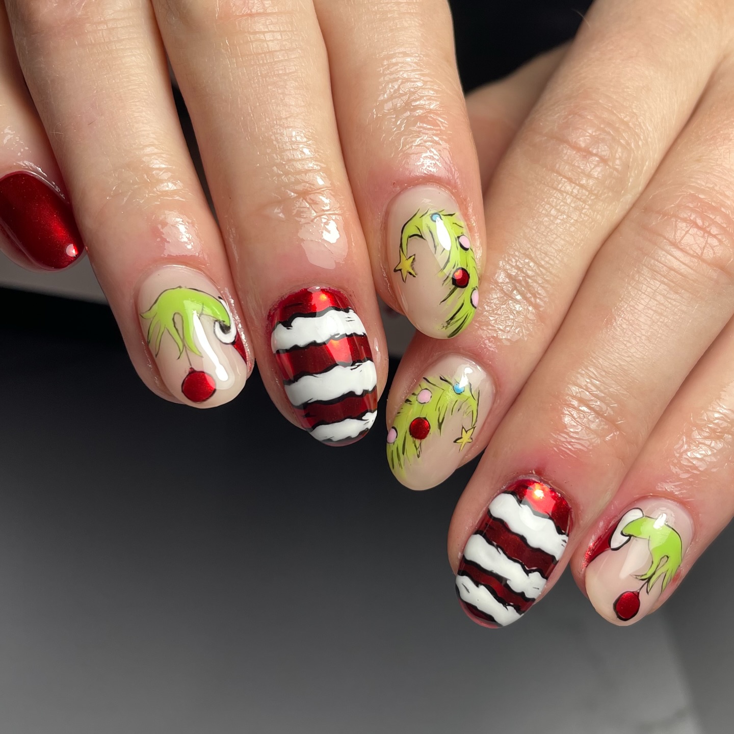 Grinch Christmas Tree & Candy Cane Nail Art