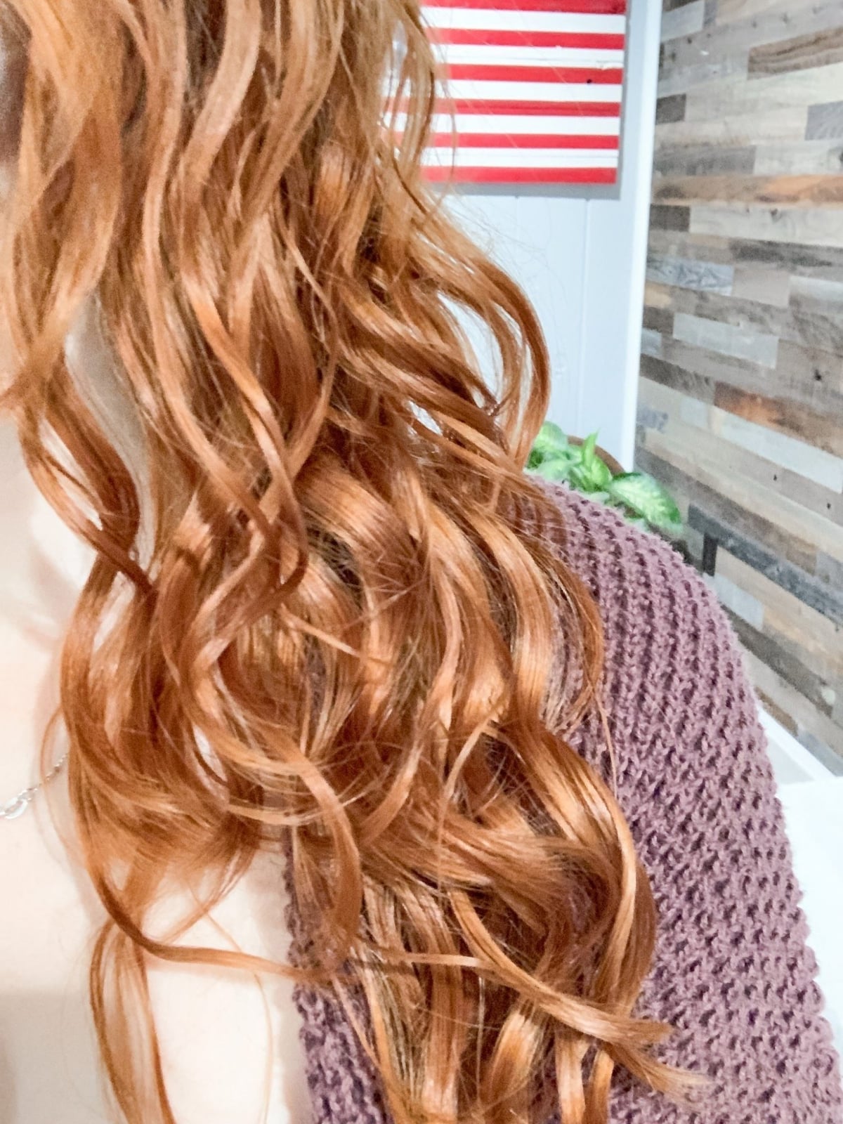 Mid-Back Wavy Red Hair With Layers Mid-Back Wavy Red Hair With Layers — Hair Care Routine