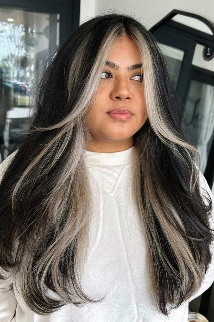 Black With Blonde Money Pieces — Hair Color Ideas