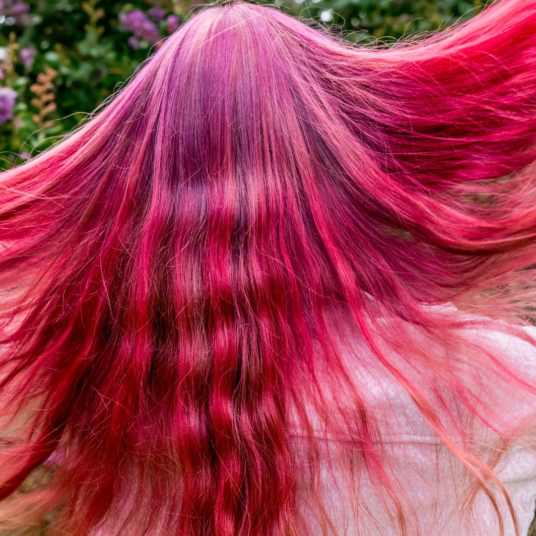 Pink To Red Ombré Mid-Back Hair — Hair Color Ideas