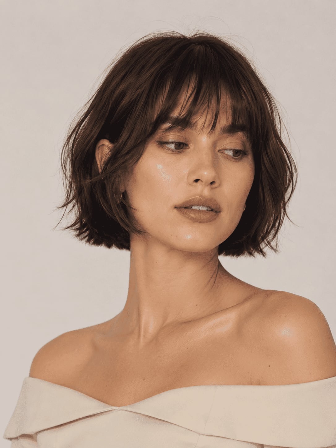 Textured Chin Bob With Short Bangs — Hair Pictures