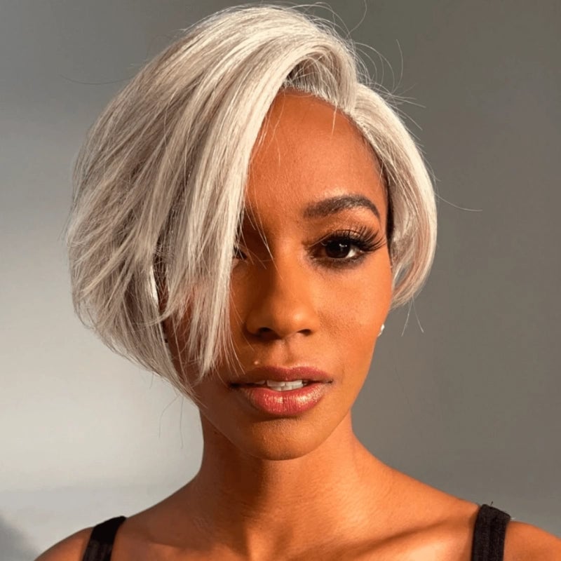Asymmetrical Ash Blonde Bob With Side Bangs — Hair Pictures