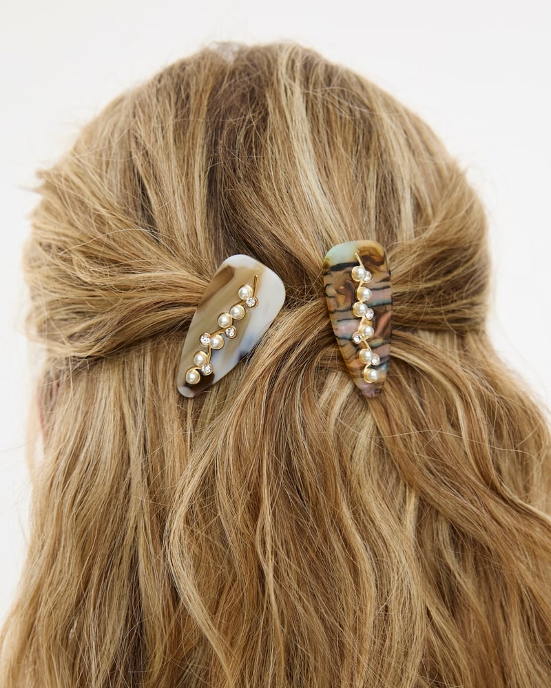 Mid-Back Blonde Half Updo with Pearl and Rhinestone Clips Mid-Back Blonde Half Updo with Pearl and Rhinestone Clips — Hair with Clips