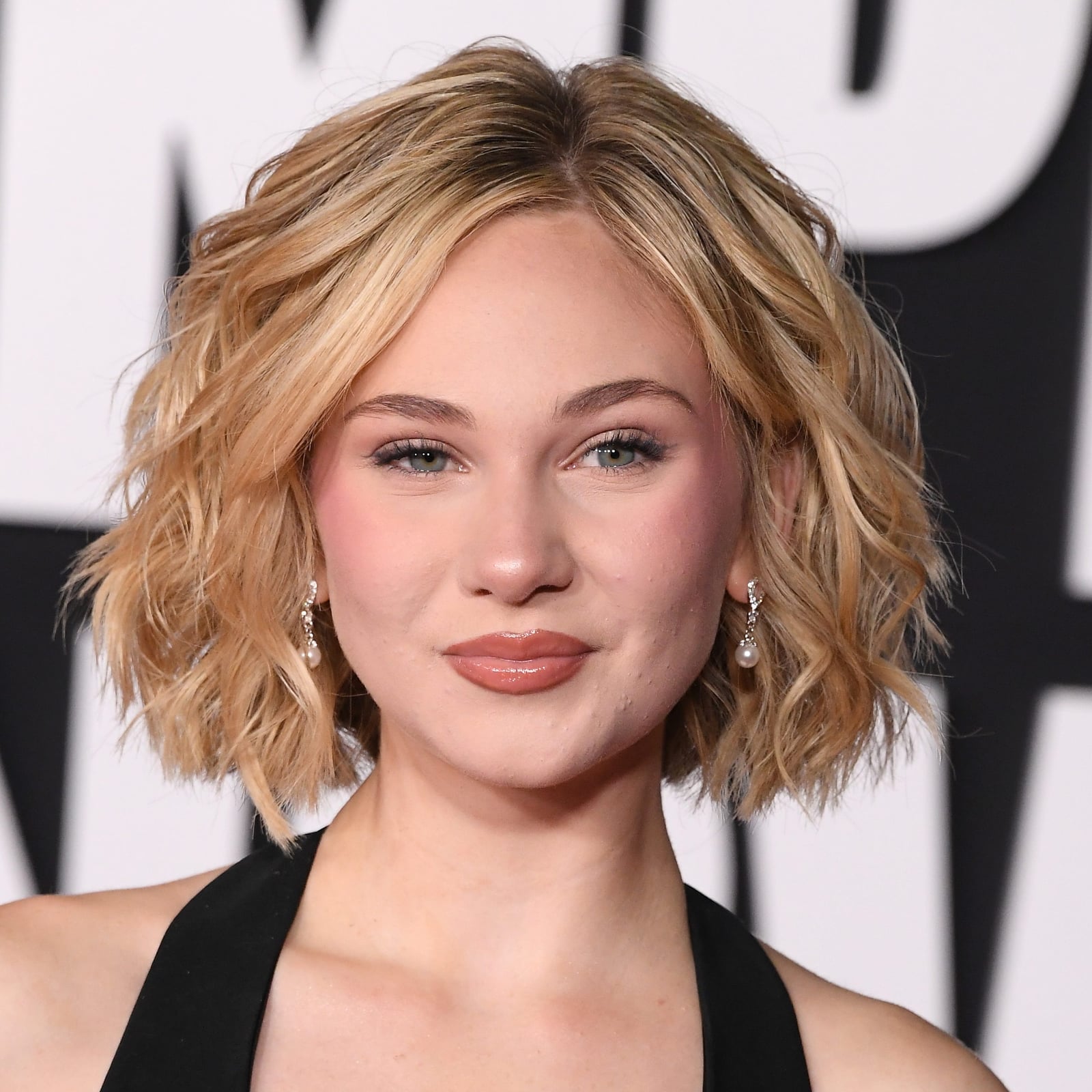 Chin Length Bob With Textured Ends In Ash Blonde Chin Length Bob With Textured Ends In Ash Blonde — Haircuts for Wavy Hair