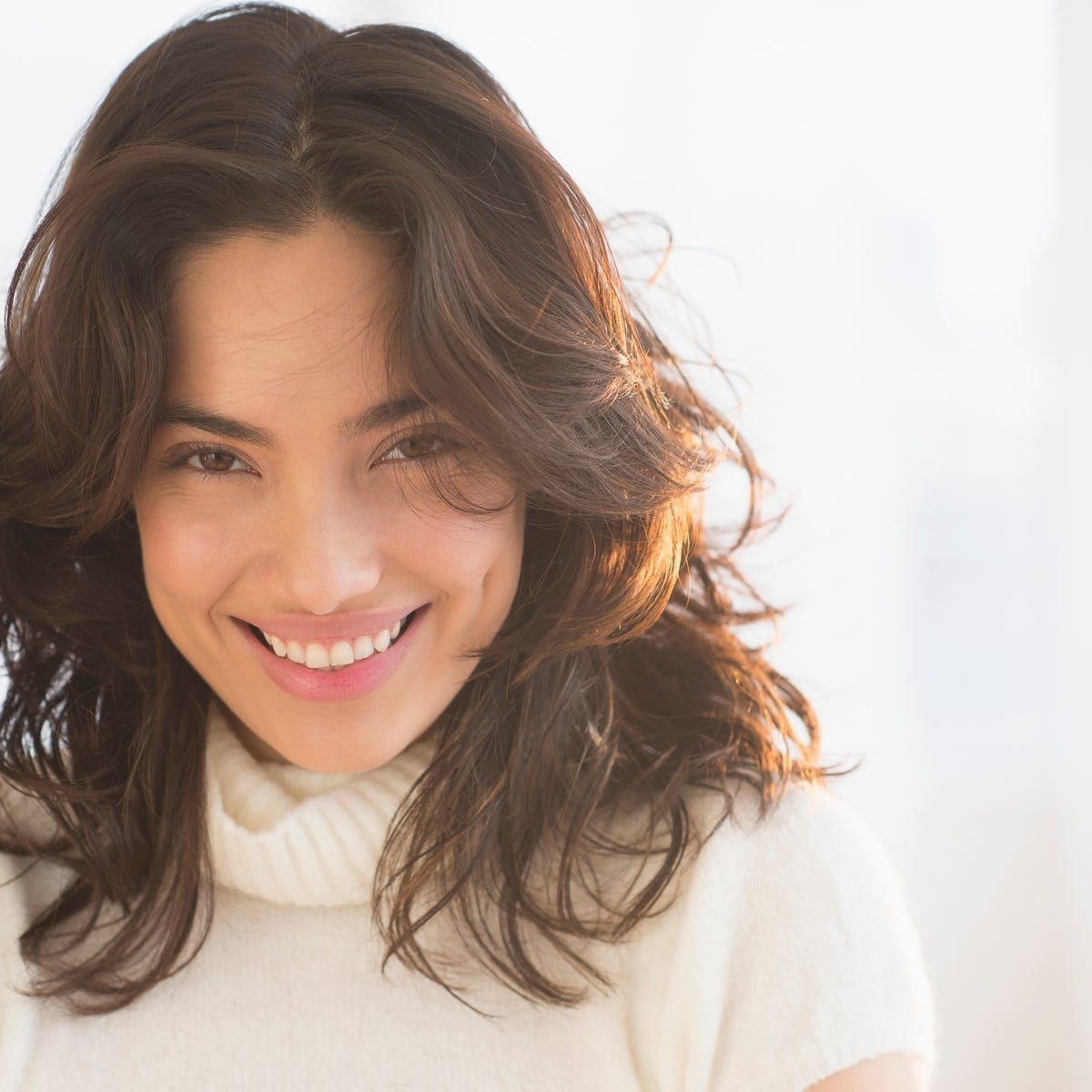 Shoulder Length Layers With Dark Brown Highlights Shoulder Length Layers With Dark Brown Highlights — Haircuts for Wavy Hair