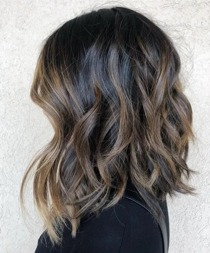 Collarbone Lob With Dark Brown Balayage Collarbone Lob With Dark Brown Balayage — Haircuts for Wavy Hair
