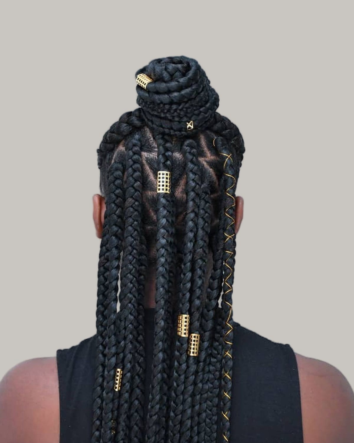 Knotless Braids Bun With Geometric Parting Knotless Braids Bun With Geometric Parting — Hairstyles for Black Women Braids