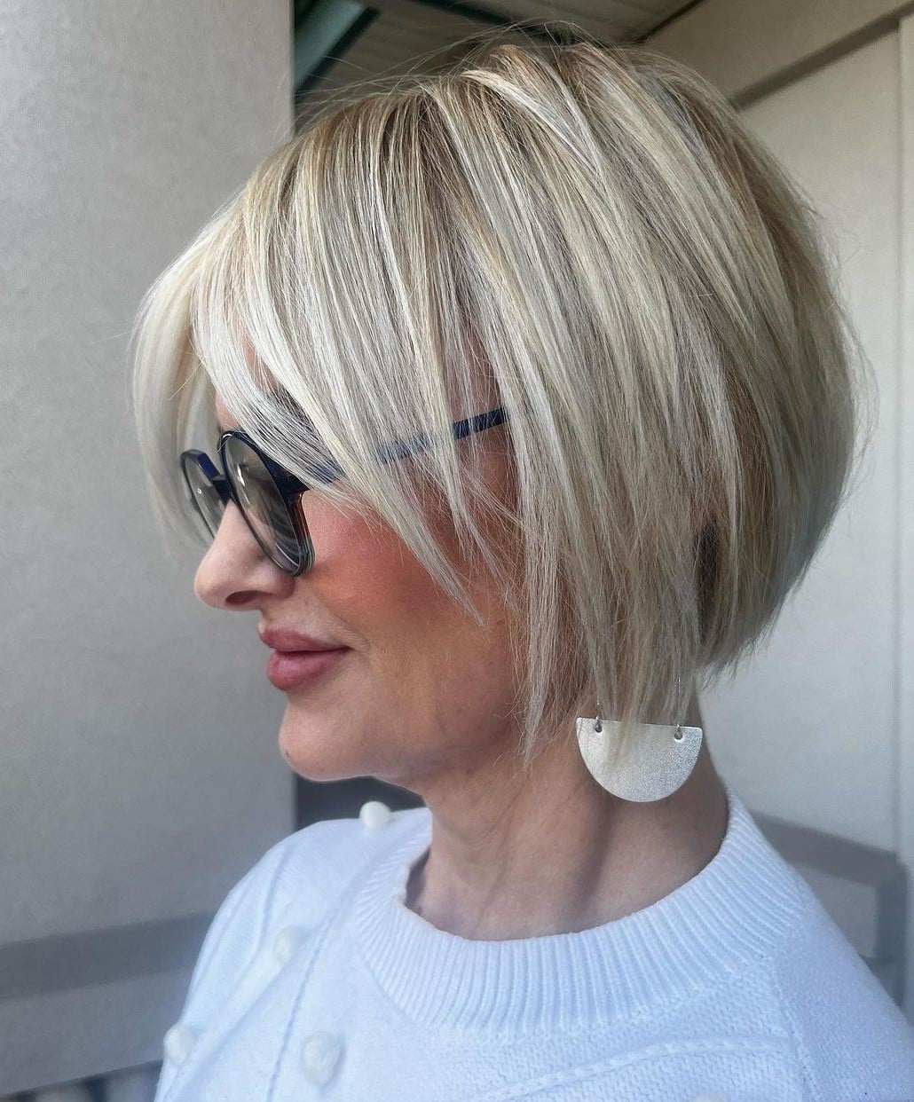 Chin Length Bob With Voluminous Texture, Close-Up Take — Hairstyles for Thinning Hair