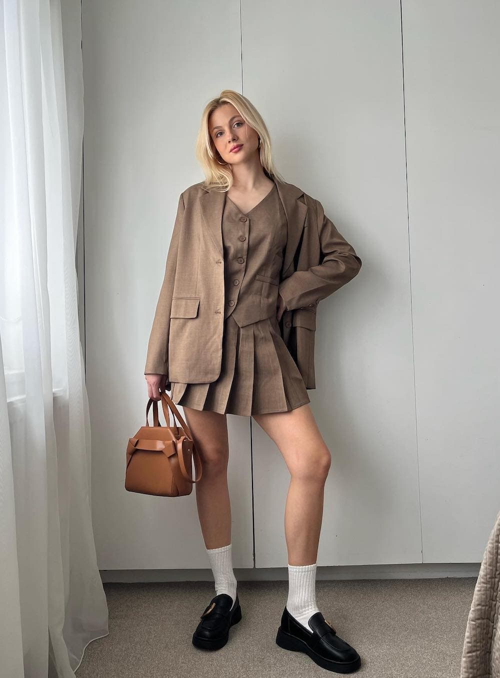 Oversized Blazer and Pleated Skirt Set — High School Outfits