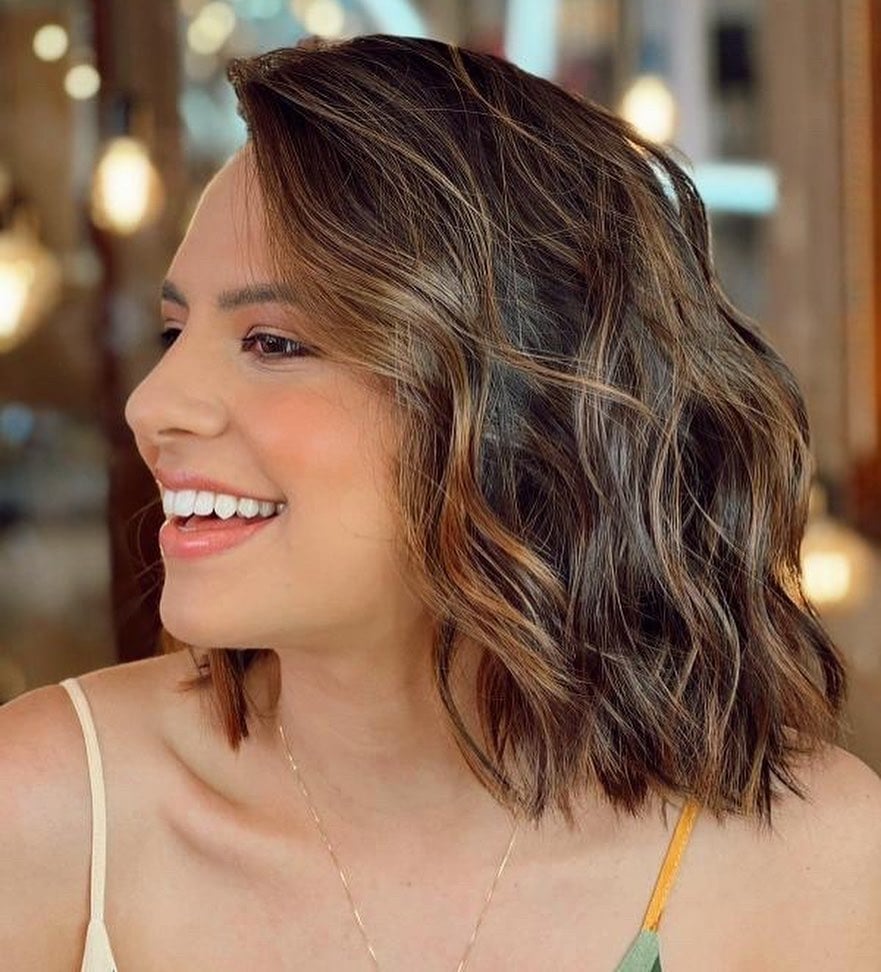 Medium Brown Lob With Subtle Highlights — Highlights in Brown Hair