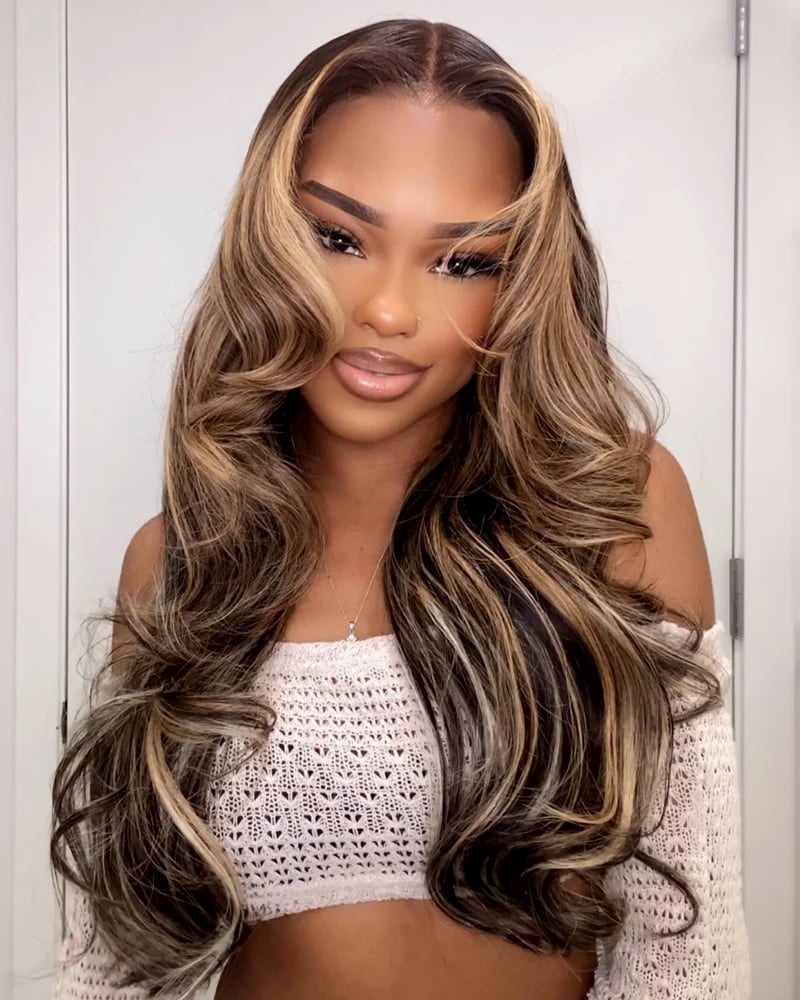 Black Base With Honey Blonde Body Waves Black Base With Honey Blonde Body Waves — Highlights Wig