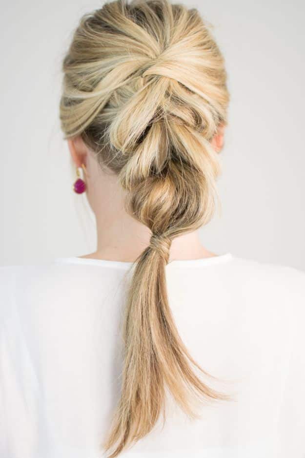 Blonde Highlights Braided Ponytail Blonde Highlights Braided Ponytail — Holiday Hairstyles