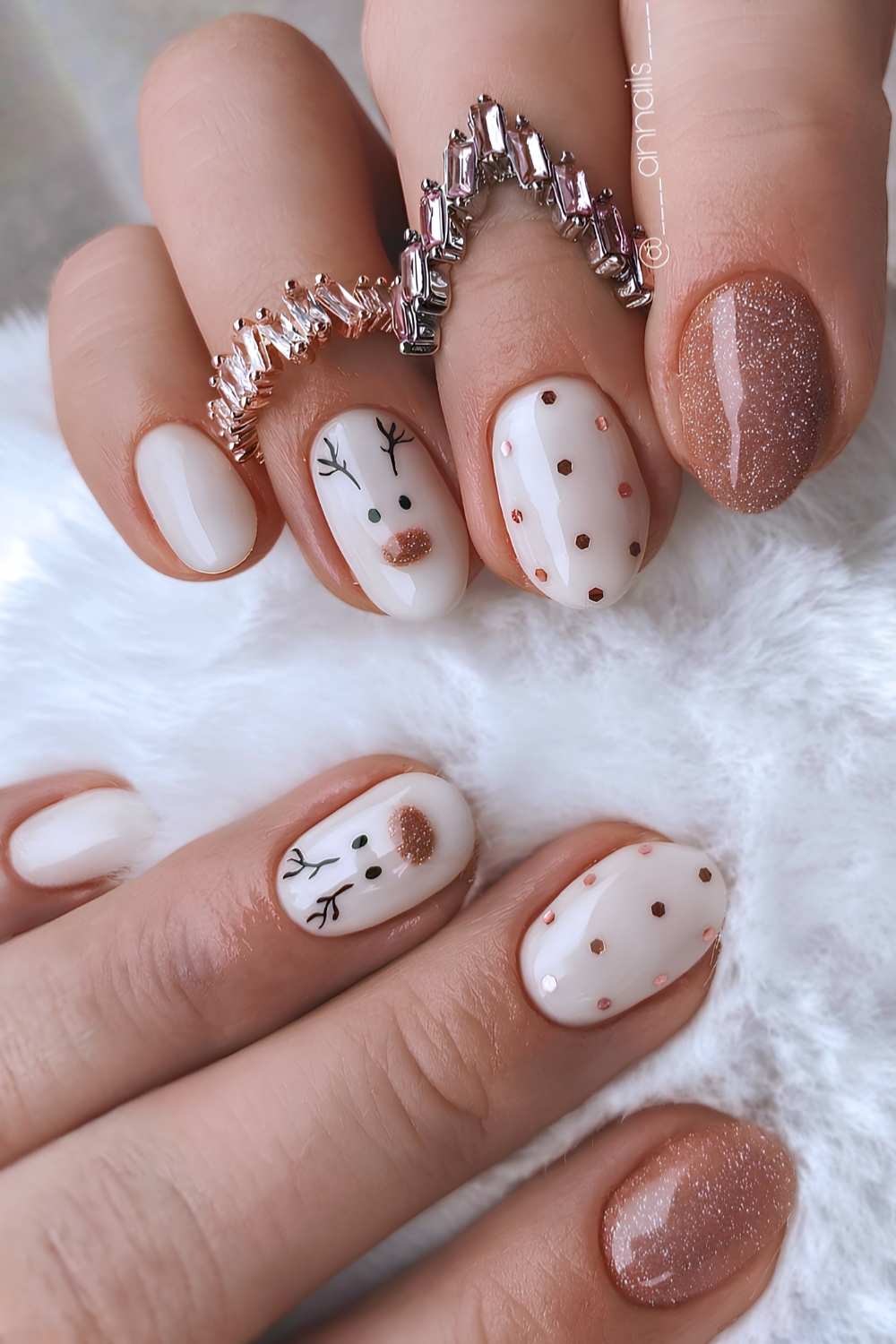 Short Oval Reindeer Face Rose Gold Nails Short Oval Reindeer Face Rose Gold Nails — Holiday Nail Designs