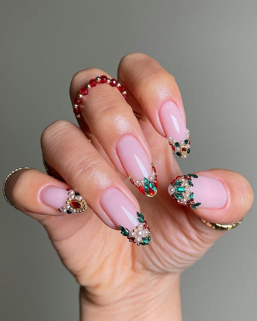 Almond Snowflakes and Bows Christmas Nails Almond Snowflakes and Bows Christmas Nails — Holiday Nails