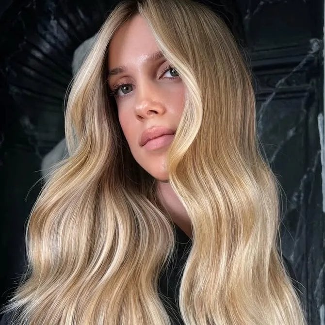 Mid-Back Honey Blonde Balayage With Darker Roots — Honey Blonde Hair