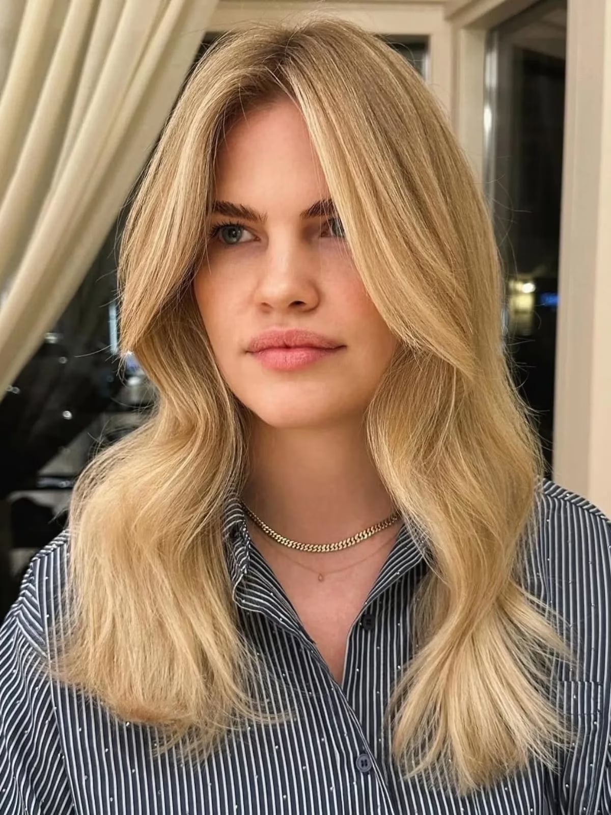 Shoulder Length Honey Blonde With Face-Framing Pieces — Honey Blonde Hair