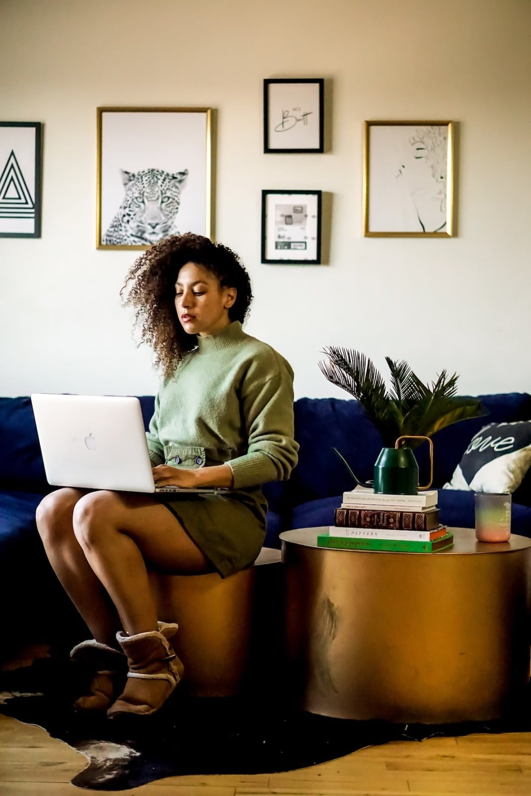 Monochromatic Olive Green Knit Set for Work from Home Monochromatic Olive Green Knit Set for Work from Home — House Outfit Ideas